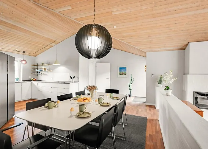 Ingmund - 2km From The Sea By Interhome Blavand