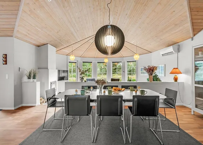 Holiday home Ingmund - 2km From The Sea By Interhome *